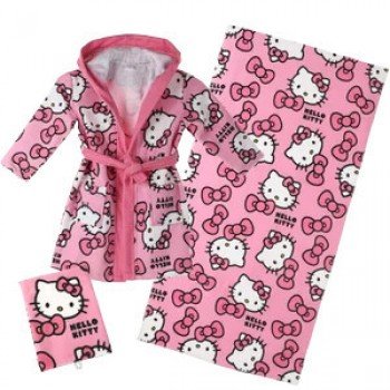 Hello Kitty fürdőszobai szett 3/4 év Hello Kitty fürdőszobai szett 3/4 év